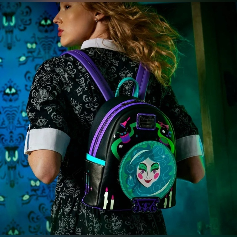 Loungefly X Disney Parks Haunted Mansion Madam Leota Backpack NWT - Picture 2 of 7